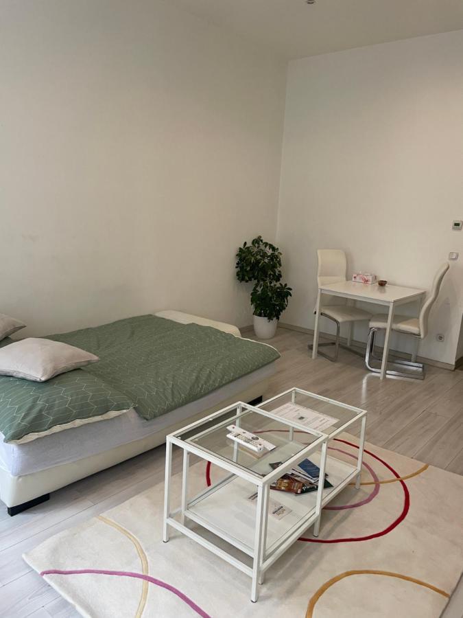 Hutteldorf Apartment Vienna Esterno foto